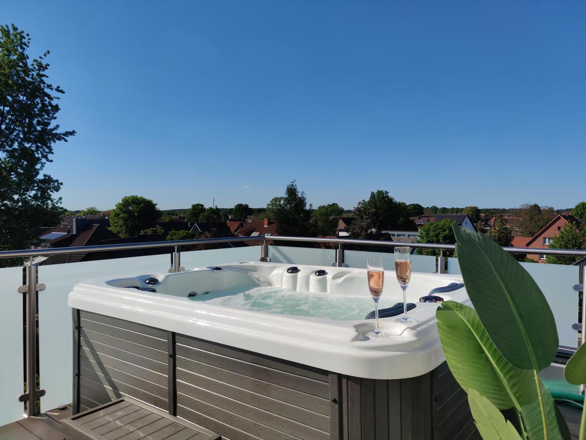 Penthouse Mit Whirlpool Im Herzen Von Niedersachsen Burgwedel  Eksteriør bilde